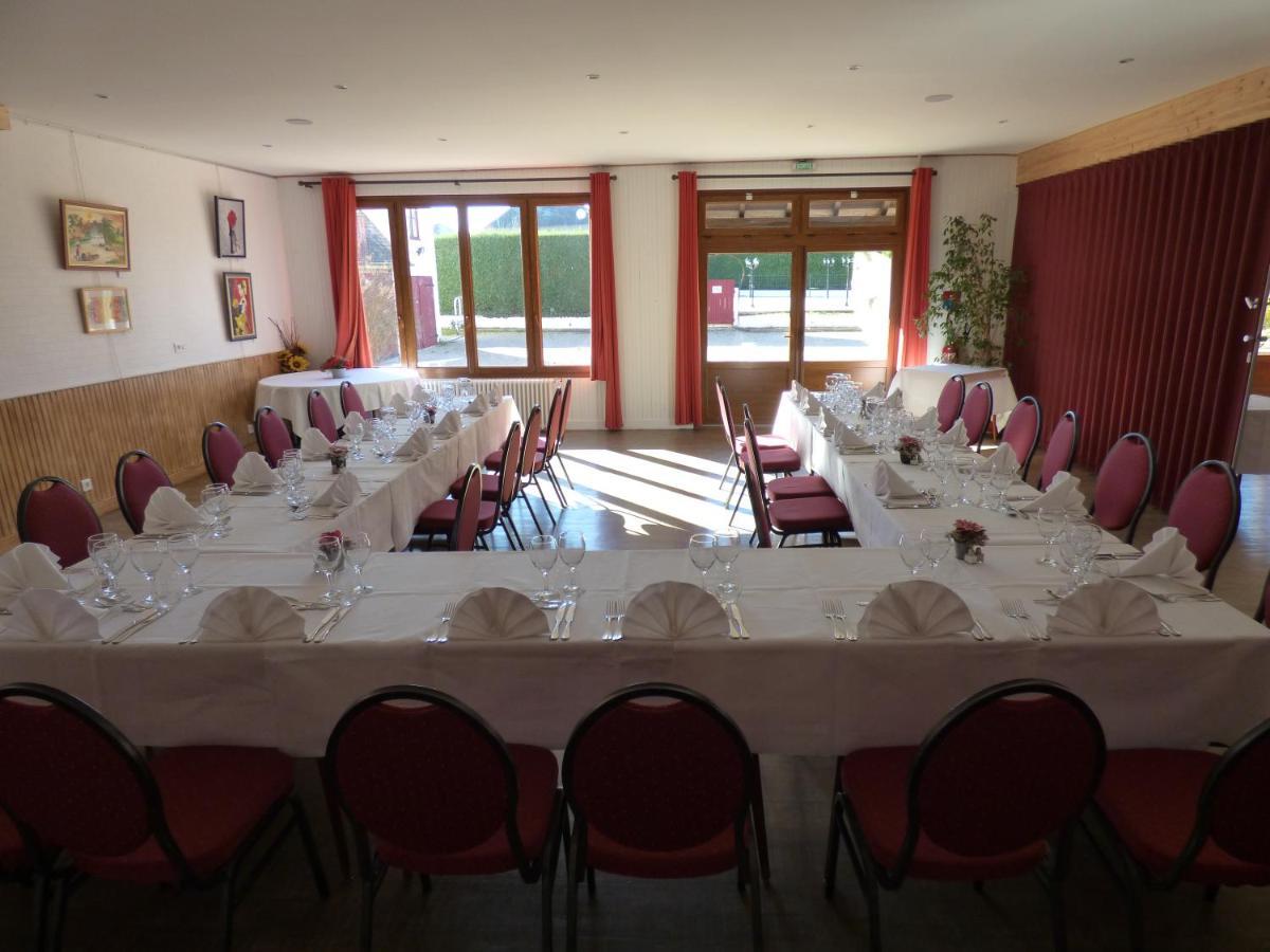 Le Chalet De La Foret Hotel 3 Etoiles Et Restaurant Вьерзон Экстерьер фото