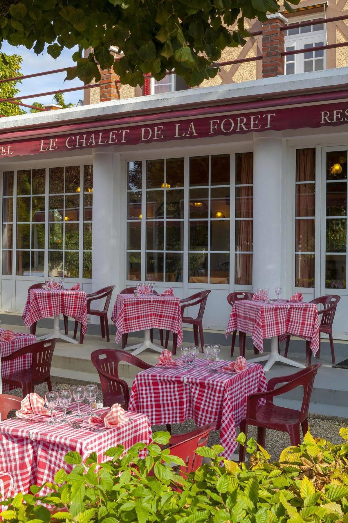 Le Chalet De La Foret Hotel 3 Etoiles Et Restaurant Вьерзон Экстерьер фото